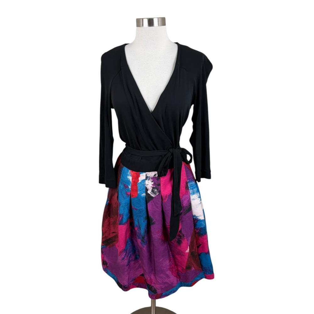 DVF Black Watercolor Wool Silk Jewel Wrap Dress Size 10 Pockets
